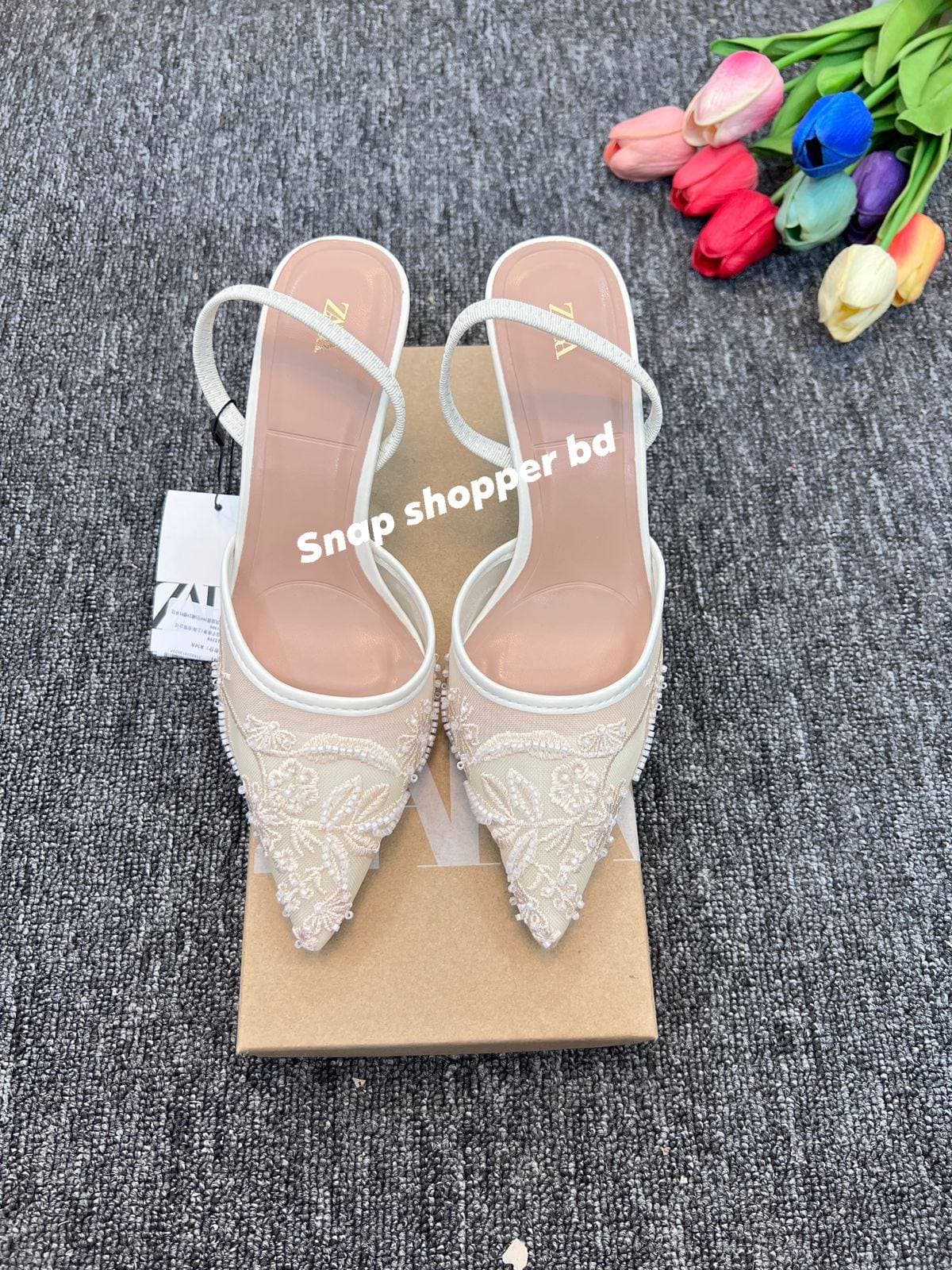Zara Off-White / Cream